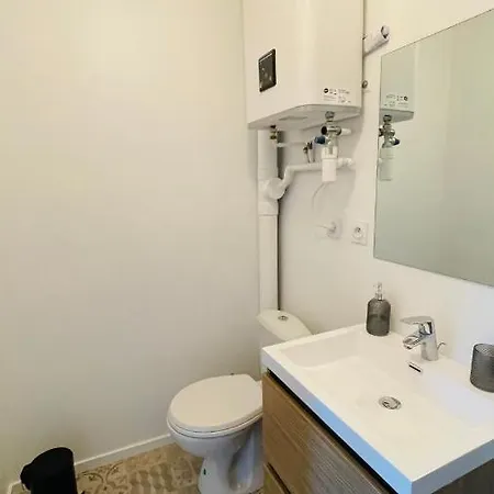 Διαμέρισμα A La Clef - Proche Gare Et Centre - Ideal Pro & Couple - Wifi *